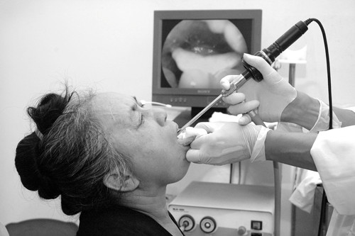 Lần đầu tiên người ta tìm thấy virus này có mặt ở bệnh nhân ung thư hàm dưới của trẻ em vùng U-gan-đa.