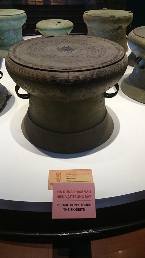 Bi an kho giai tren Bao vat Quoc gia - trong dong Hoang Ha-Hinh-2