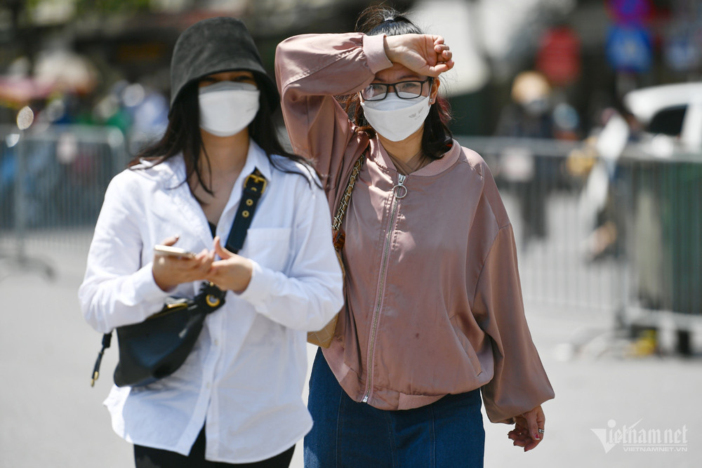 Du bao thoi tiet 17/4: Tu Bac den Trung Bo vao dot nang nong