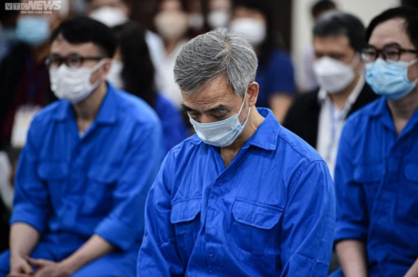 Ông Nguyễn Quang Tuấn: Đợi đấu thầu tập trung thì bệnh viện sẽ đóng cửa Ong Nguyen Quang Tuan: Doi dau thau tap trung thi benh vien se dong cua