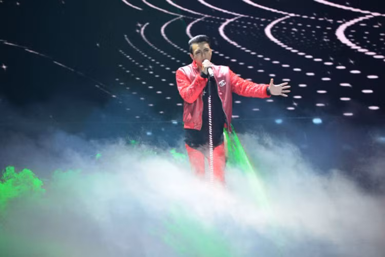 Chan dung hot boy The Remix 2016 khien Ha Ho me man-Hinh-2