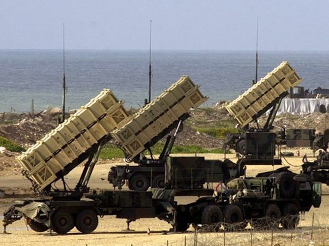 Như vậy, mỗi xe phóng mang đến 16 quả đạn và với 4 xe phóng mỗi khẩu đội thì tổng số đạn là 64 quả (so với 16 quả của PAC-2 trước đây).