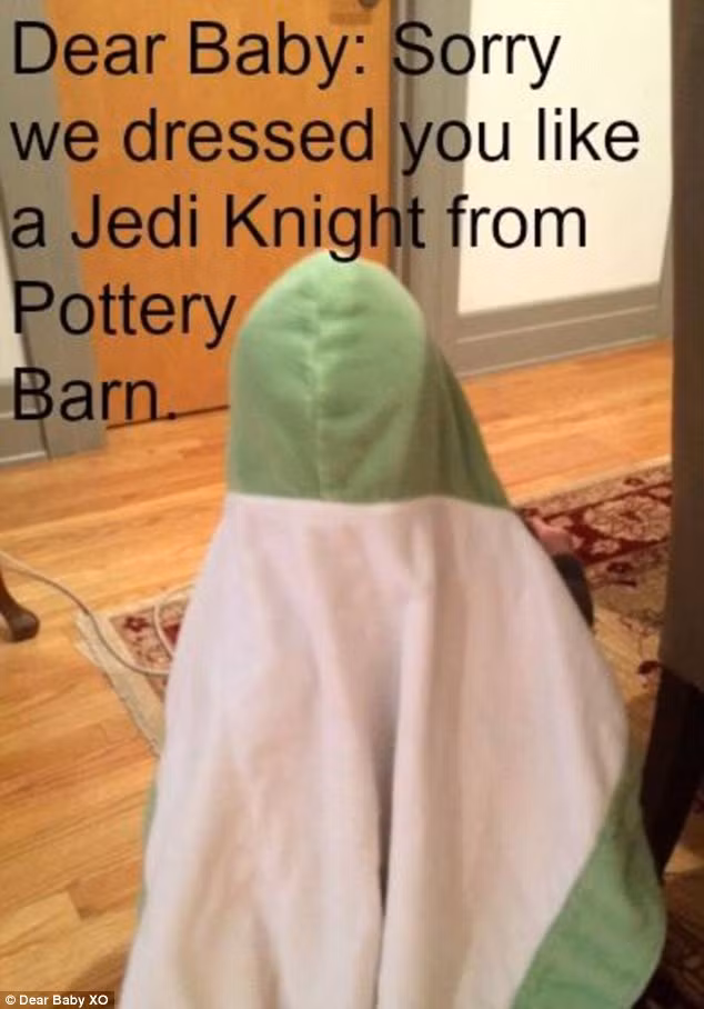 "Mẹ xin lỗi vì để con phải tự lấy đồ và mặc đồ sau khi tắm".