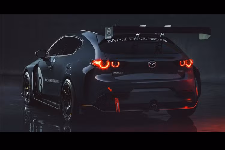 Có thể nói, ngay từ thời điểm công bố dự án Mazda3 TCR đã trở thành cái tên được rất nhiều fan hâm mộ kỳ vọng bởi đây sẽ là cái tên đại diện cho Mazda tham gia vào câu lạc bộ TCR chung với các tên tuổi khác như Audi, Volkswagen, Hyundai hay Honda.