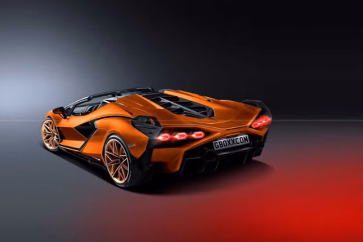 Mặc dù giá xe Lamborghini Sian cao ngất ngưởng, nhưng toàn bộ 63 chiếc đều đã được bán hết. Theo hãng Lamborghini, mỗi chiếc Sian sẽ được thiết kế theo yêu cầu của khách thông qua chương trình Ad Personam. Nói cách khác, sẽ không có 2 chiếc Lamborghini Sian nào giống hệt nhau.