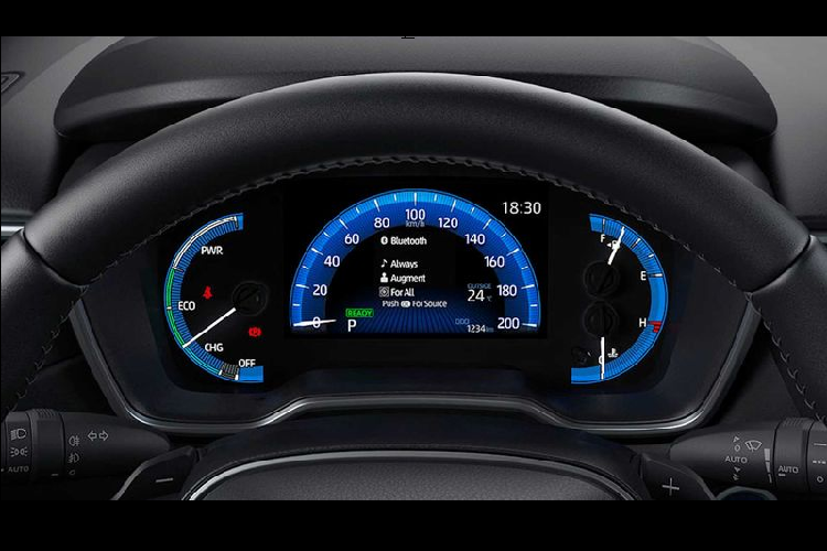 Ở bản cao cấp nhất, SUV Corolla Cross 2021 mới tự hào với gói công nghệ an toàn Toyota Safety Sense (TSS) với cảnh báo va chạm phía trước, cảnh báo chệch làn, đèn pha tự động... Ngoài ra, đối thủ của Mazda CX-5 còn có 7 túi khí và camera 360 độ