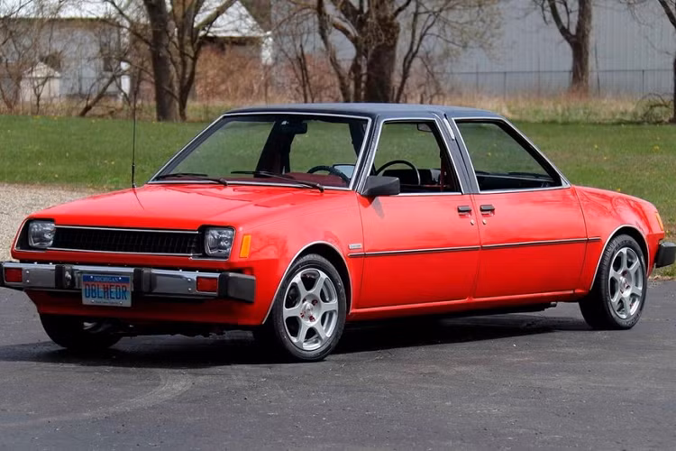 Công ty đấu giá Mecum, Mỹ vốn nổi tiếng là thường tìm chủ mới cho những chiếc ôtô hiếm và dùng để sưu tập. Mới đây, công ty này lại tiếp tục khiến nhiều người chú ý khi đưa chiếc ôtô 2 đầu Dodge Double Header ra đấu giá.