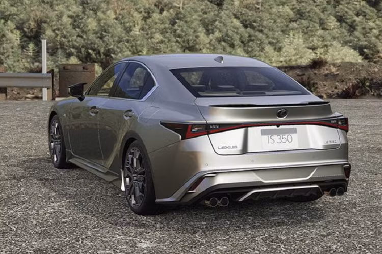 Modellista thực ra cũng cung cấp nhiều hậu mãi tương tự cho Lexus IS 2021 nhưng bằng một phong cách trang trí khác.