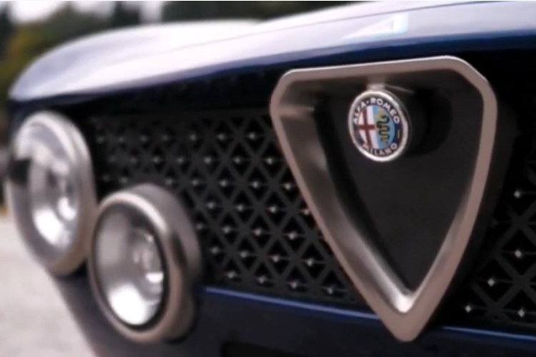 Trên thực tế, Totem Automobili nói rằng cấu trúc xe bây giờ còn khoảng 10% là từ Alfa Romeo ban đầu mà thôi. Hệ thống treo cũng được làm lại gần như toàn bộ, với thiết lập thanh chống Macpherson phía trước, hệ thống treo đa liên kết phía sau, và khung phụ phía sau hoàn toàn mới. Với các thanh giảm xóc Bilstein có thể điều chỉnh bằng tay ở mọi góc, GTe chắc chắn được coi là một vũ khí đáng sợ trên đường đua.