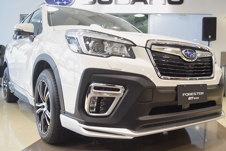 Những khách hàng đang sở hữu Subaru Forester thế hệ mới cũng có thể đặt riêng bộ phụ kiện này với giá bán vào khoảng 109.000.000 đồng (đã bao gồm 10% VAT) để mang đến chất riêng và phong cách hơn cho chiếc xe của mình. Dự kiến đầu tháng 4/2020, bộ phụ kiện đặc biệt GT Edition sẽ có mặt tại các đại lý của Subaru trên toàn quốc.