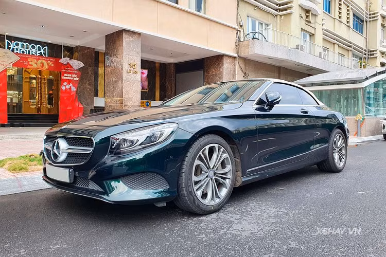 Thực tế, nguồn cảm hứng thiết kế của S500 Cabriolet được các kỹ sư Mercedes-Benz bắt nguồn từ triết lý "Quá khứ, tuyệt tác đến tương lai". Trong suốt chiều dài lịch sử, thương hiệu “Ngôi sao 3 cánh” luôn sản sinh ra những chiếc cabriolet xuất sắc, từ những năm 1920 với mẫu Model K hoặc S Series và thời vàng son thập niên 50 - 60 với mẫu 220 S, 220 SE hay 280 SE - vốn là biểu tượng của chất lượng hoàn hảo và thiết kế vượt thời gian của Mercedes-Benz.