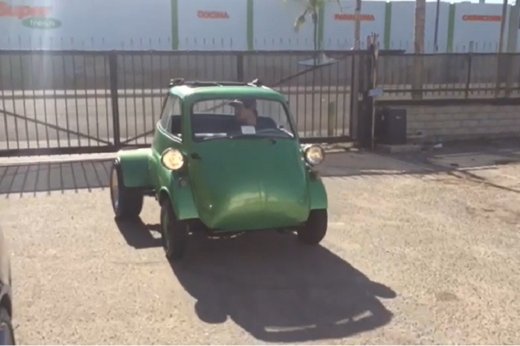 Nhìn chung, đây là một chiếc xe độ lạ lùng theo nghĩa tích cực, và có thể khiến người khác bất ngờ về năng lực của mình. Hiện tại, mức đấu giá xe BMW Isetta 1957 trên trang Bring a Trailer đang là 7.000 USD (tương đương 162 triệu đồng).