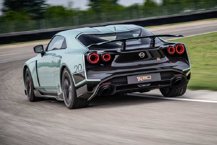 Nissan đã nhận các đơn đặt hàng Nissan GT-R50 từ tháng 12/2018, và chỉ sản xuất đúng 50 chiếc, nhưng đến nay vẫn còn một vài chiếc GT-R50 chưa có chủ. Giá xe Nissan GT-R50 độ này tới 990.000 Euro (khoảng 23,3 tỷ đồng), đắt gấp 5 lần so với chiếc GT-R đắt nhất. Lô xe GT-R50 đầu tiên sẽ được bàn giao cho khách hàng vào cuối năm 2020 và đầu năm 2021.