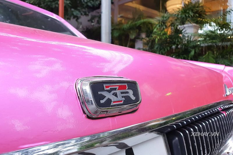 Không phải một chiếc xe có danh tiếng hào nhoáng nhưng Mercury Cougar lại "chất" theo cách riêng của mình - giống như Binz vậy, chiếc coupe thuộc thế hệ đầu tiên (1967 – 1970) và được sản xuất dành riêng cho thị trường Mỹ, Mercury Cougar còn được bầu chọn là mẫu xe tốt nhất của năm 1968 - “Car of The Year” bởi tạp chí lừng danh Motor Trend.