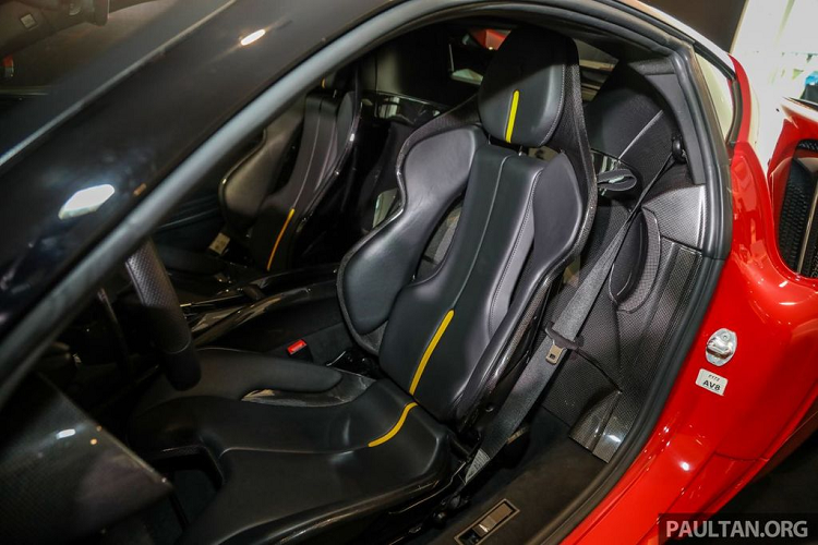 Trước đây từng có thông tin rằng đại gia Hoàng Kim Khánh, một trong những tay chơi xe khét tiếng đất Việt sẽ tậu siêu phẩm SF90 Stradale