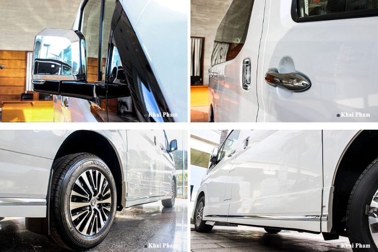 Ngay ở phần đầu xe, Toyota Granvia 2020 đã có nét giống "đàn anh" Hiace nhưng xe đã được tinh chỉnh đế có ngoại hình cao cấp hơn, phù hợp với mức giá cao đến hơn 3 tỷ đồng. Xe được trang bị hệ thống đèn pha/cos công nghệ LED với tính năng bật/tắt tự động và nhắc nhở đèn sáng. 