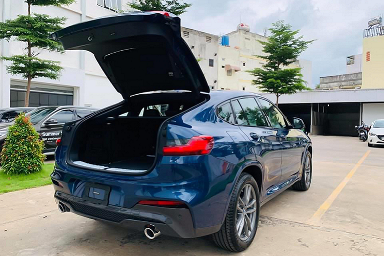 Dung tích khoang hành lý 524 lít và đạt 1.430 lít nếu gập phẳng hàng ghế phía sau