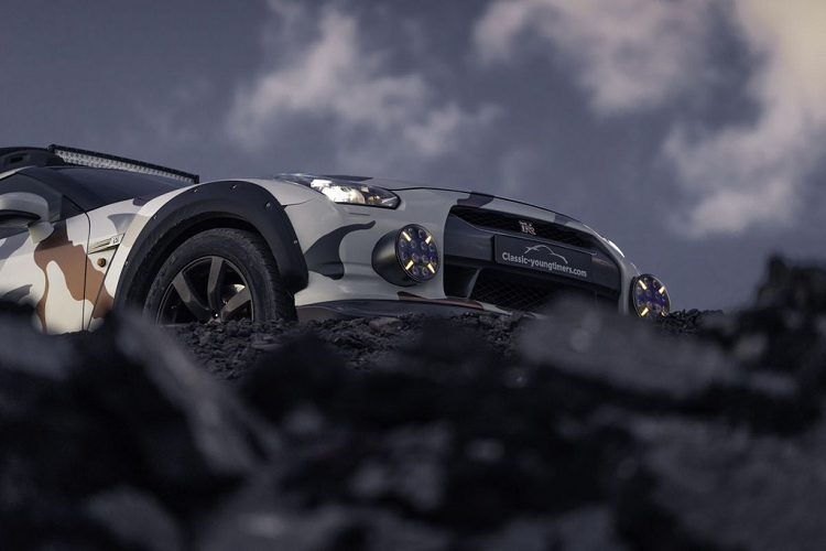 Giá xe Nissan GT-R Godzilla 2.0 bán ra với mức 95.000 EUR (tương đương khoảng 2,486 tỷ đồng). Tuy nhiên hiện hãng độ Classic Youngtimers Consultancy mới chỉ xuất xưởng một chiếc duy nhất.