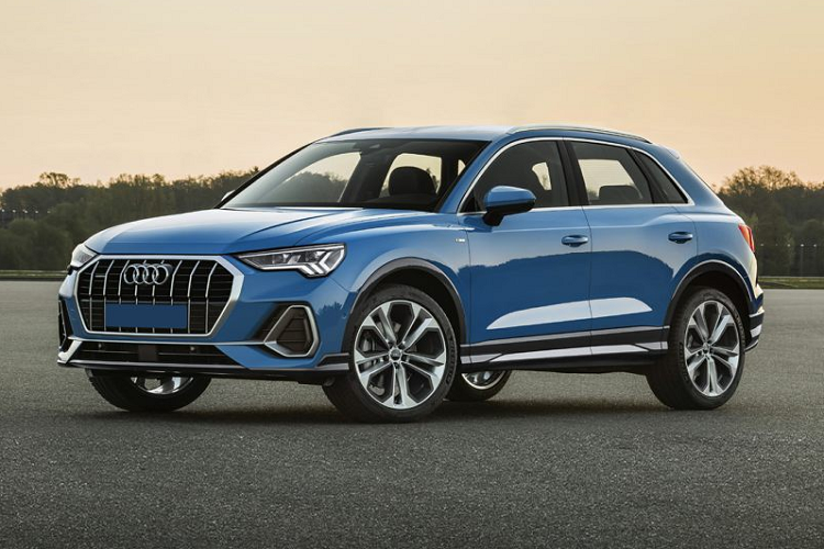 Tại thị trường Mỹ, giá xe Audi Q3 2020 khởi điểm khoảng 34.700 USD (khoảng 803 triệu đồng), tăng lên 36.000 USD với biến thể S-line. Bản Premium Plus từ 37.800 USD và tăng lên 39.100 USD với S-line.