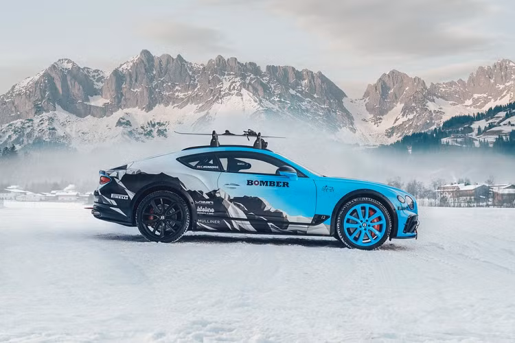 Xuất hiện lần đầu trong năm 1937 và được phục sinh trong năm 2009, xe đua Bentley GP Ice Race chứng kiến các tay đua cạnh tranh trong những chiếc xe việt dã và xe đua hiện tại lẫn cổ điển trên đoạn đường đua dài 0,3 dặm (482 mét) được làm bằng băng.