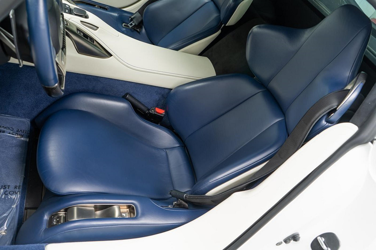 Tuy nhiên, điều này không gây ngạc nhiên khi xét về độ hiếm, tình trạng và chủ sở hữu là người nổi tiếng trước đây.