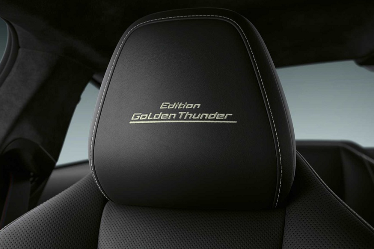 Hãng xe Đức chưa công bố giá xe BMW 8-Series Golden Thunder Edition phiên bản đặc biệt này. Mẫu xe mới sẽ được sản xuất từ tháng 9 tới.