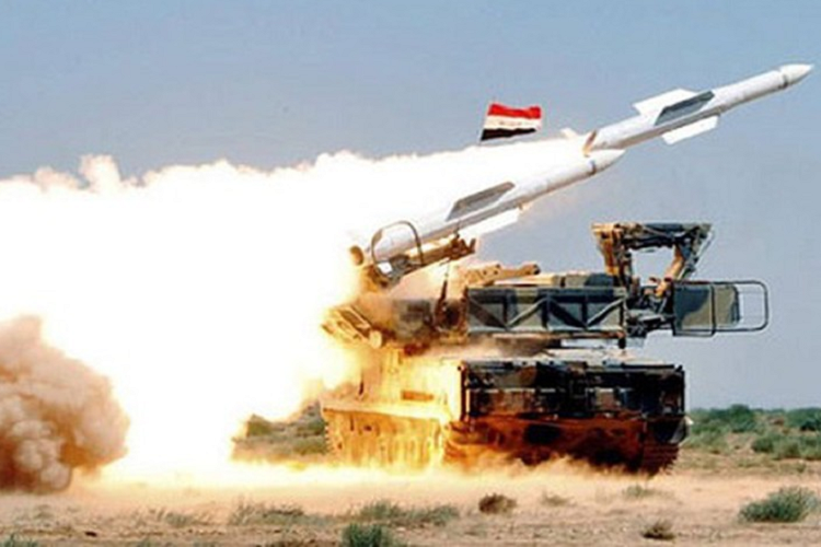 Không chỉ có vậy, tên lửa đánh chặn 57E6 của Pantsir-S1 chỉ đạt hiệu suất trúng đích 19% khi chống lại mục tiêu đơn giản như UAV, và khi gặp phải tên lửa Delilah thì con số này tụt xuống dưới 5%.