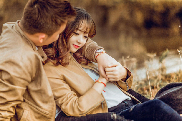 Vỡ òa nhận tin nhắn của chồng sau vấp ngã Vo oa nhan tin nhan cua chong sau vap nga