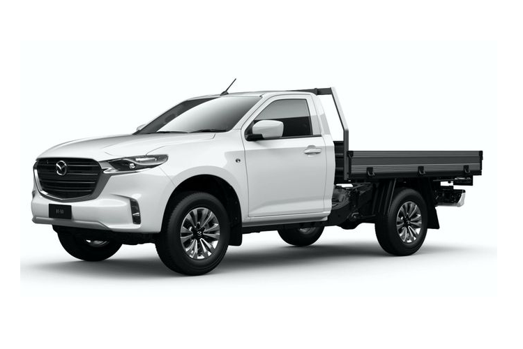 Hai mẫu cabin khung gầm mới của Mazda BT-50 2021 mới sẽ có mặt trên thị trường kể từ ngày 1/11/2020 với tư tách là xe kéo chuyên dụng. Ngoài ra, BT-50 2021 vẫn có các phiên bản cabin kép như trước. Có sẵn trong các cấu hình 4 × 2 hoặc 4 × 4, Mazda BT-50 Single Cab và Freestyle Cab đều được trang bị tiêu chuẩn với hộp số tự động 6 cấp (số sàn 6 cấp tùy chọn). Tùy chọn dẫn động bốn bánh dành cho bản số sàn và bộ khóa vi sai cầu sau tiêu chuẩn sẽ mang lại khả năng vượt địa hình tốt hơn cho xe.