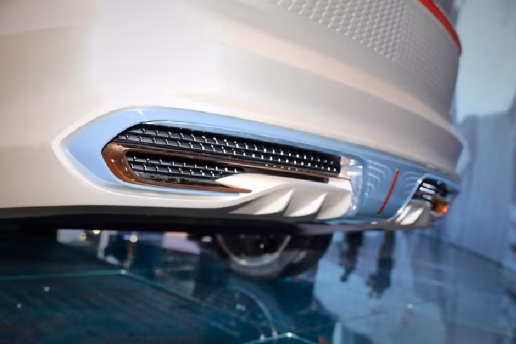 Hongqi E115 chạy điện toàn bộ. Nhà sản xuất từng tiết lộ SUV này có thể chạy được 600 km mỗi lần sạc, tăng tốc 0-100 km/h dưới 4 giây.