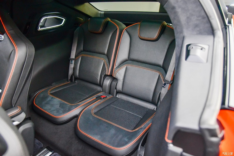 Hệ thống AI này sẽ hoạt động cùng những tính năng hỗ trợ tài xế, và an toàn chủ động.