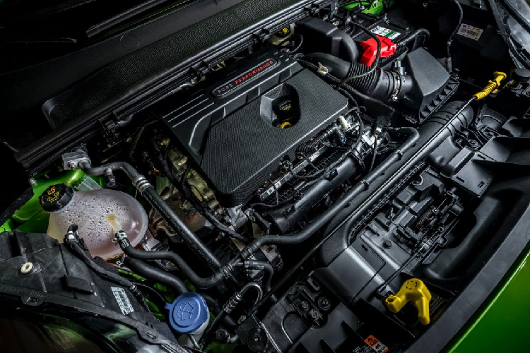 Chiếc SUV đô thị cỡ nhỏ này tốn 6,9 lít nhiên liệu cho 100 km di chuyển đường hỗn hợp theo tiêu chuẩn WLTP và thải ra môi trường 155 g CO2 cho mỗi kilomet vận hành. Ford Puma ST sở hữu bốn chế độ lái có thể được lựa chọn là Normal, Eco, Sport và Track. Ngoài ra, xe cũng sở hữu ba chế độ chống trượt như chống trượt hoàn toàn, chống trượt giới hạn và tắt hoàn toàn. Chế độ Launch Control cũng là một trang bị không thể thiếu trên phiên bản này.