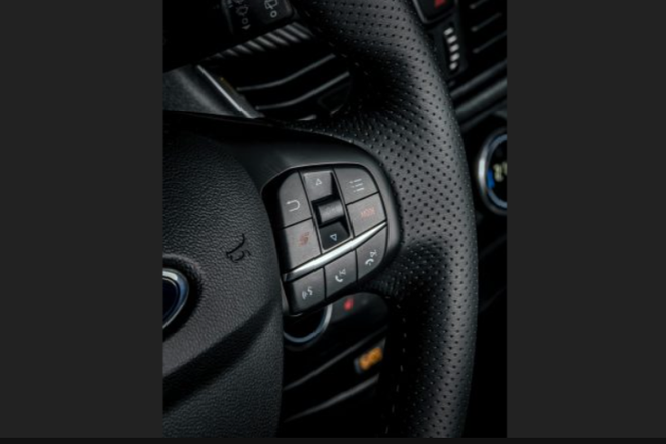 Ngoài ra, modem của hệ thống này cũng có thể cung cấp thông tin từ dữ liệu đám mây của Local Hazard.