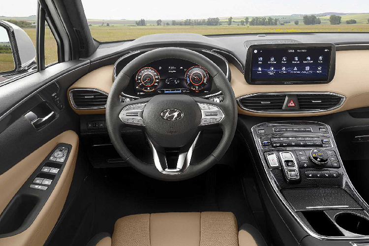 Nền tảng thế hệ 3 cũng giúp chiếc xe rộng rãi hơn và dễ dàng tích hợp nhiều loại động cơ, đặc biệt là hybrid và plug-in-hybrid. Nền tảng mới cũng hứa hẹn sẽ cải thiện hiệu suất, khả năng lái, mức sử dụng nhiên liệu và an toàn cho xe. Ngoài ra, nó cũng sở hữu hệ thống tiêu âm và giảm rung, giúp chiếc xe êm hơn.