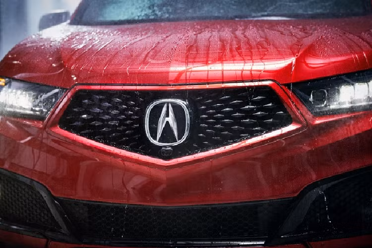 Crossover mới nhất của Acura đã có mặt tại đại lý Mỹ từ 1/2 với giá khởi điểm 63.745 USD ( tương đương khoảng hơn 1,4 tỷ đồng đã bao gồm 1.995 USD phí vận chuyển và giao xe). Giá xe Acura MDX PMC Edition đắt hơn 18.350 USD so với bản tiêu chuẩn MDX 2020.