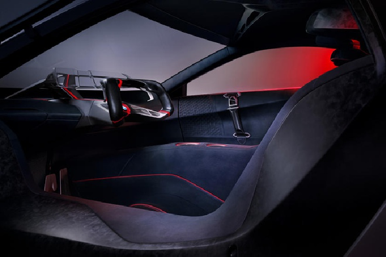 Trọng lượng nhẹ cũng sẽ góp phần quan trọng trong việc cải thiện hiệu suất. Mặc dù BMW đã bán cơ sở sản xuất sợi carbon nằm ở tiểu bang Washington, siêu xe mới của BMW sẽ vẫn được cấu thành từ vật liệu nhẹ. Thực tế, khung sườn bằng sợi carbon của i8 sẽ nhận được một cuộc đại tu đáng kể thay vì thiết kế một khung sườn mới hoàn toàn. Một số kim loại nhẹ khác như hôm cũng sẽ được sử dụng.