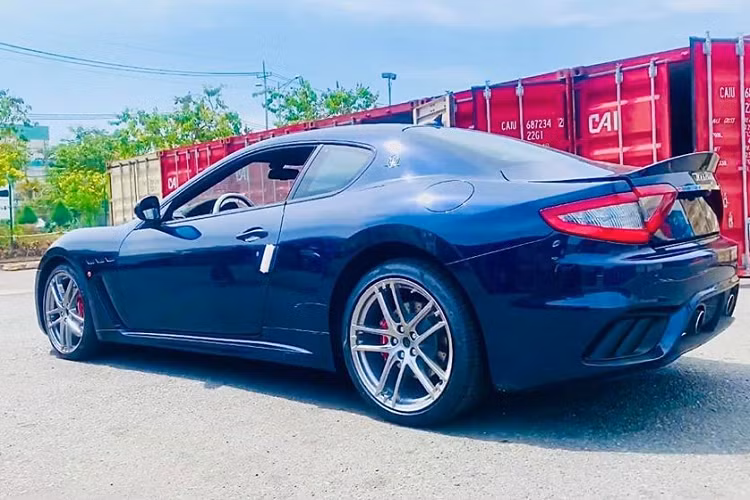 Những chiếc xe thể thao hạng sang hiệu suất cao Maserati GranTurismo MC đều được trang bị khối động cơ V8, dung tích 4.7 lít, hút khí tự nhiên, được sản xuất và lắp ráp thủ công tại nhà máy Maranello ở Ý của hãng siêu xe Ferrari. 