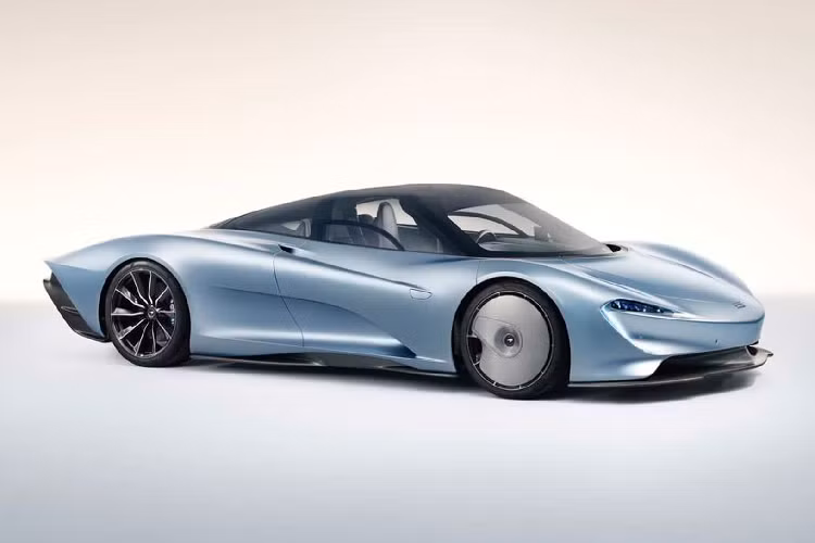 Tuy nhiên, mới đây hãng siêu xe Anh Quốc đã xác nhận đặt phía sau siêu xe hybrid McLaren Speedtail mới này là động cơ V8 4.0 lít tăng áp kép, kết hợp với một động cơ điện công suất cao.