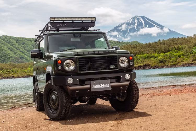 Tổng chi phí cho gói nâng cấp này là 490.000 yên Nhật, tương đương gần 110 triệu đồng. Trong khi đó, tại thị trường nội địa, giá xe Suzuki Jimny bán ra khởi điểm từ khoảng 1,5 triệu yên Nhật, tức 325 triệu đồng.