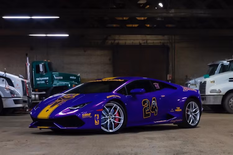 Sau khi được hoàn thành với bộ áo mới, mẫu xe này đã được vận chuyển đến thành phố Chicago thuộc bang Illinois nhằm tham dự sự kiện NBA All-Star bắt đầu từ ngày 15/2 đến 17/2. Đặc biệt khi trận NBA All-Star năm nay sẽ được thay đổi thể thức thi đấu, nhằm tưởng nhớ Kobe Bryant – huyền thoại qua đời cùng con gái Gianna do tai nạn máy bay tháng trước.