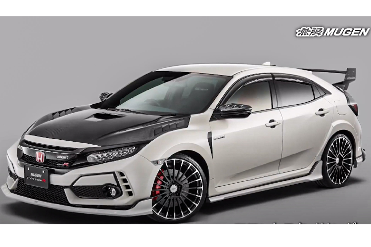 Kể từ lúc ra mắt cho đến nay, Honda Civic Type R mới luôn là một mẫu xe được mong chờ và săn đón nhiều nhất của hãng xe Nhật Bản. Thiết kế của Civic Type R càng trở nên phân cực và góc cạnh hơn khi bước sang phiên bản nâng cấp 2020. Vì thế không khó hiểu khi hãng độ Mugen luôn làm mới các gói nâng cấp cho chiếc xe thể thao này nhằm chiều lòng những khách hàng muốn mang đến một diện mạo hầm hố và cá tính hơn cho chiếc hatch 4 cửa.