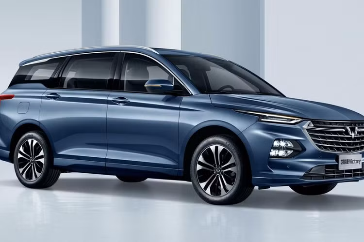 Wuling - thương hiệu liên doanh giữa tập đoàn General Motors, công ty SAIC và Wuling Motors - đã tung ra những hình ảnh chính thức của mẫu MPV cỡ trung hoàn toàn mới mang tên Wuling Victory 2021 mới. Được biết, mẫu MPV này sẽ không chỉ dành riêng cho thị trường Trung Quốc mà dự kiến còn được phân phối cả ở châu Âu từ năm 2022.