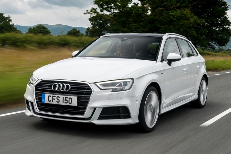 Đây là đứa con thứ 3 trong gia đình Volkswagen góp mặt trong danh sách này bên cạnh Golf và Leon. A3 là mẫu xe rất ăn khách với khoảng 10 triệu xe xuất xưởng mỗi năm. Mẫu hatchback của Đức có các phiên bản động cơ xăng TFSI và diesel TDI tiết kiệm nhiên liệu, chi phí sở hữu thấp.