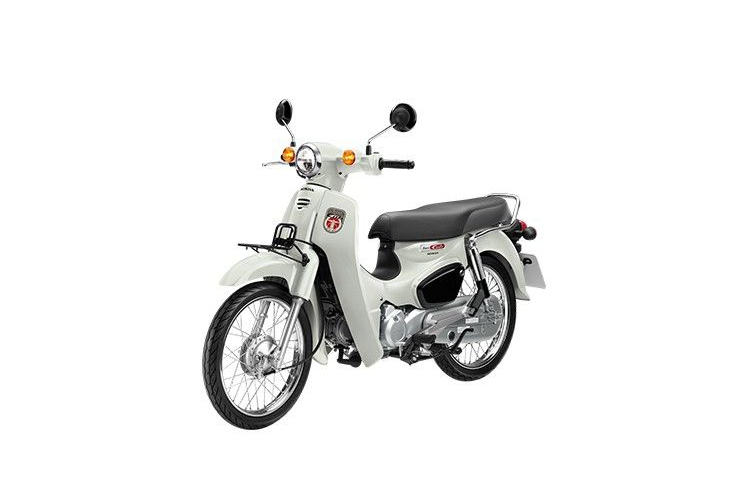 Điều này cũng đồng nghĩa với việc tỉ số nén của xe đã được điều chỉnh tăng từ 9.3:1 lên 10.0:1, giúp chiếc xe có thể vận hành một cách linh hoạt với sức mạnh được cải thiện.