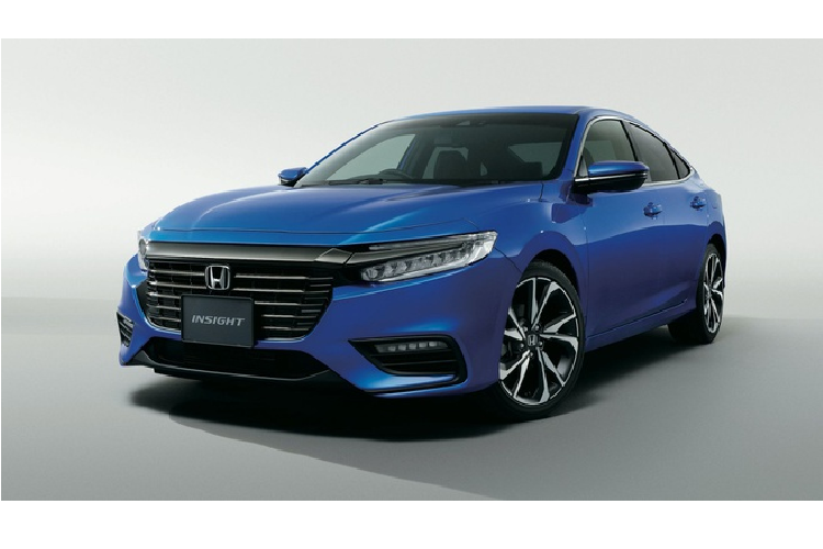 Nâng cấp đầu tiên với Honda Insight 2021 mới thế hệ thứ ba kể từ khi ra mắt thị trường Nhật Bản tháng 12/2018 tập trung vào thiết kế. Xe cũng có thêm bản mới là EX Prime Style phát triển từ EX hiện tại.