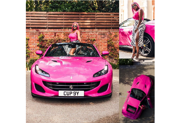 Hãng Ferrari đã trình làng mẫu siêu xe mui trần hoàn toàn mới mang tên gọi Portofino vào tháng 9/2017 tại triển lãm xe Frankfurt. Động thái này cũng đặt dấu chấm hết cho dòng siêu xe mui trần đình đám Ferrari California sau 10 năm có mặt trên thị trường.