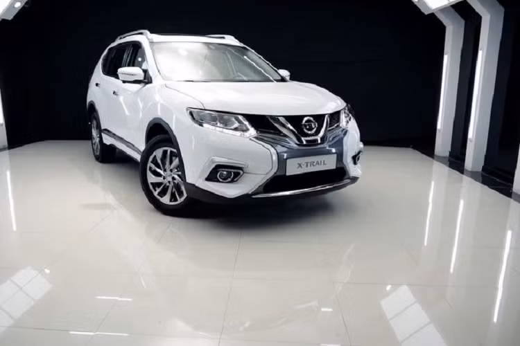 Hệ thống ACC được Nissan phát triển riêng cho X-Trail, mẫu xe tiêu biểu thể hiện thông điệp Chuyển động thông minh của hãng xe Nhật Bản. Ý nghĩa cốt lõi của Chuyển động thông minh – Inteligent Mobility là biến phương tiện di chuyển hàng ngày thành những người bạn đồng hành tin cậy và mang lại trải nghiệm đầy hứng khởi cho chủ xe.