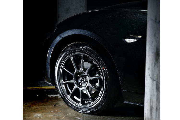 Ngày nay, mẫu xe may mắn vẫn còn tồn tại và sản xuất thương mại chính là mui trần MX-5 Miata, tiền thân là chiếc Eunos Roadster với phiên bản S Limited ra mắt năm 1993.