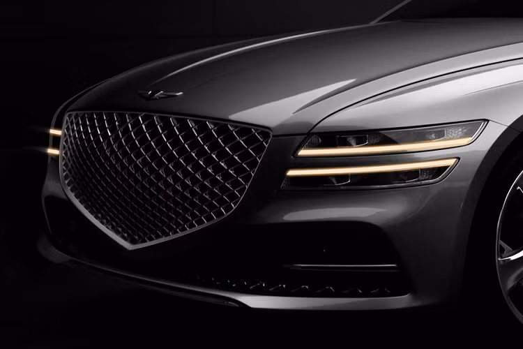 Kiểu dáng năng động còn được thể hiện khi các nhà thiết kế “điêu khắc” cho chiếc xe một tấm mái tương tự kiểu dáng của một mẫu coupe. Thật vậy, thiết kế này đã thành công trong việc khắc họa vẻ thể thao hơn nhiều so với model hiện tại, gợi lên nhiều liên tưởng tới chiếc Audi A7 Sportback.