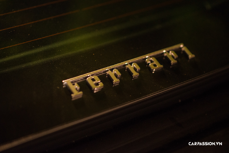 Tại Việt Nam, mẫu xe tiền nhiệm của 812 Superfast mang tên F12 Berlinetta hiện có khoảng 5 chiếc, đa số mang trên mình màu đỏ truyền thống. Một trong số những chiếc xe này hiện đã được nâng cấp với gói độ thân rộng Duke Dynamics với vẻ ngoài đầy hầm hố, khác biệt hoàn toàn so với F12 nguyên bản.